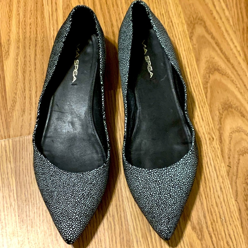 Via Spiga Black and Gray Flats